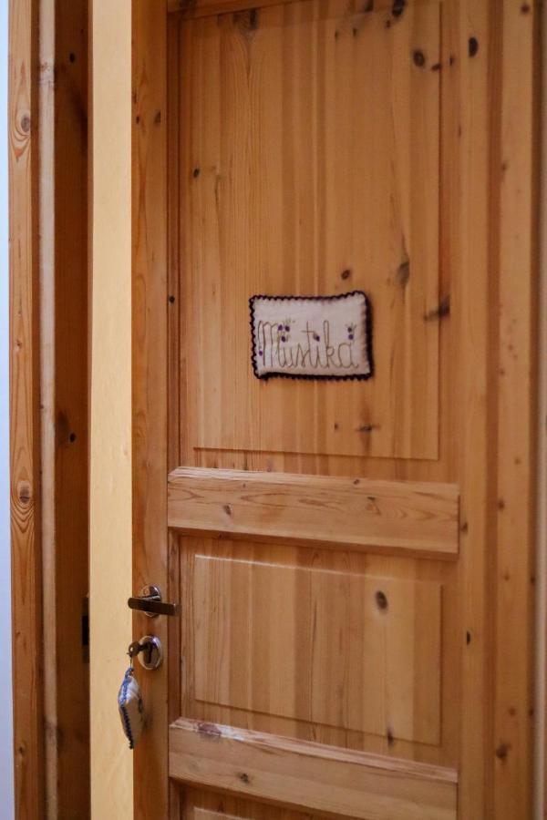 Samblatalu Homestay Laulasmaa Ngoại thất bức ảnh